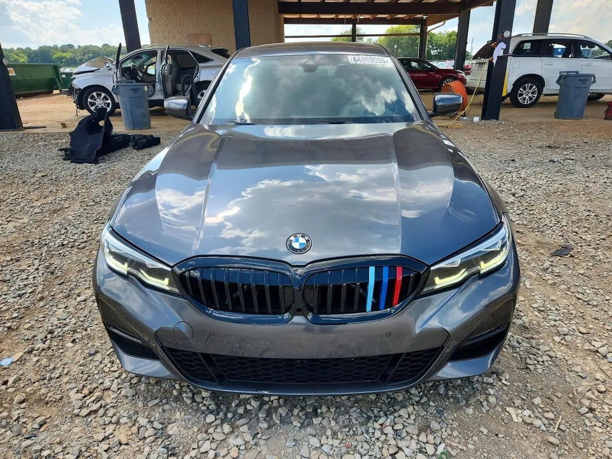 BMW 330I 2019