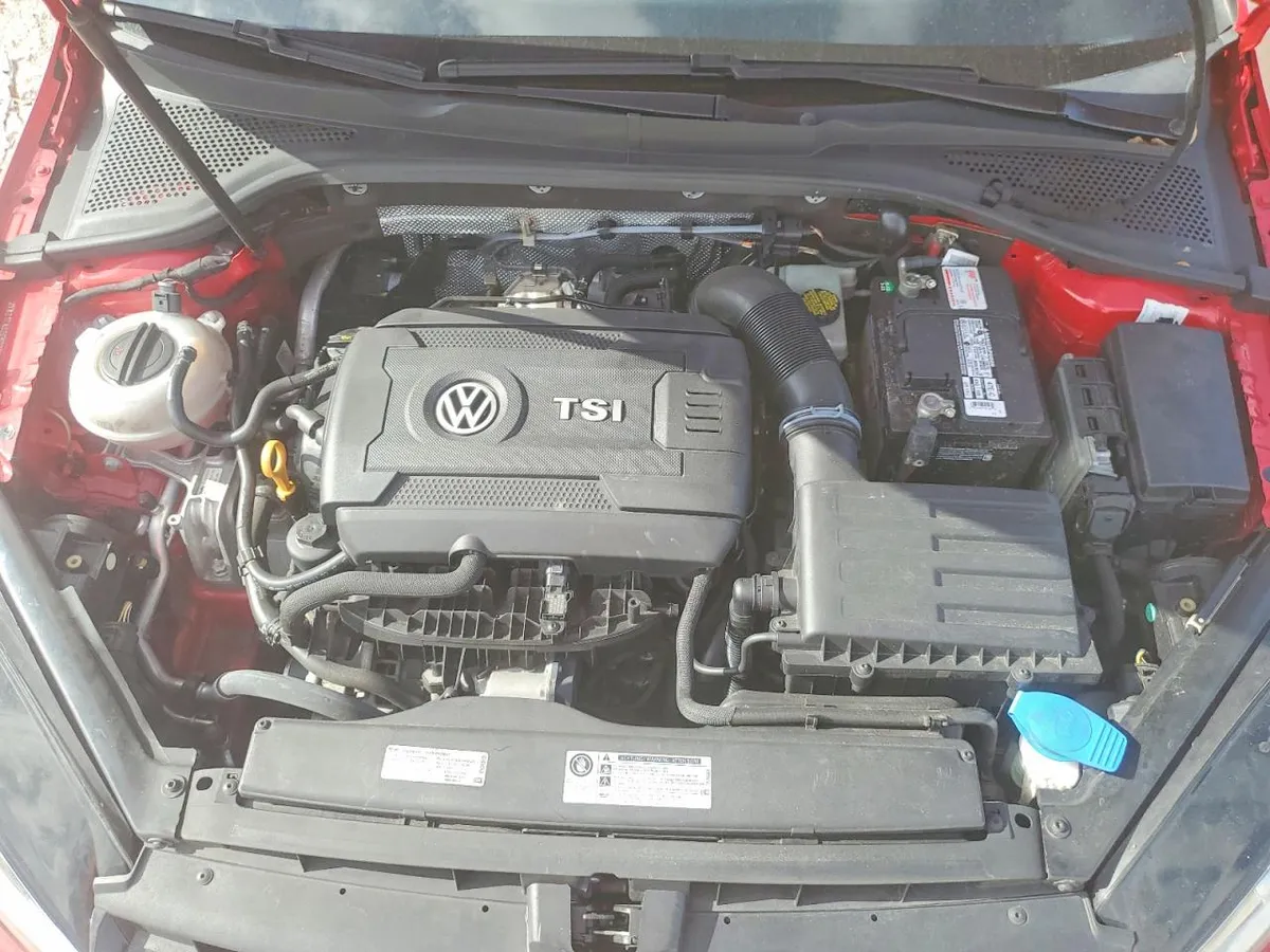 VOLKSWAGEN GOLF S/SE SE 2016