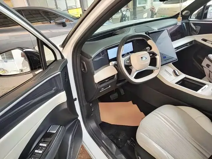 GEELY L7 ПРОБЕГ 27 200 КМ ДЛЯ 2023 ГОДА ЭТО ОТЛИЧНЫЙ ПОКАЗАТЕЛЬ АВТОМОБИЛЬ ПРАКТИЧЕСКИ НОВЫЙ 2023