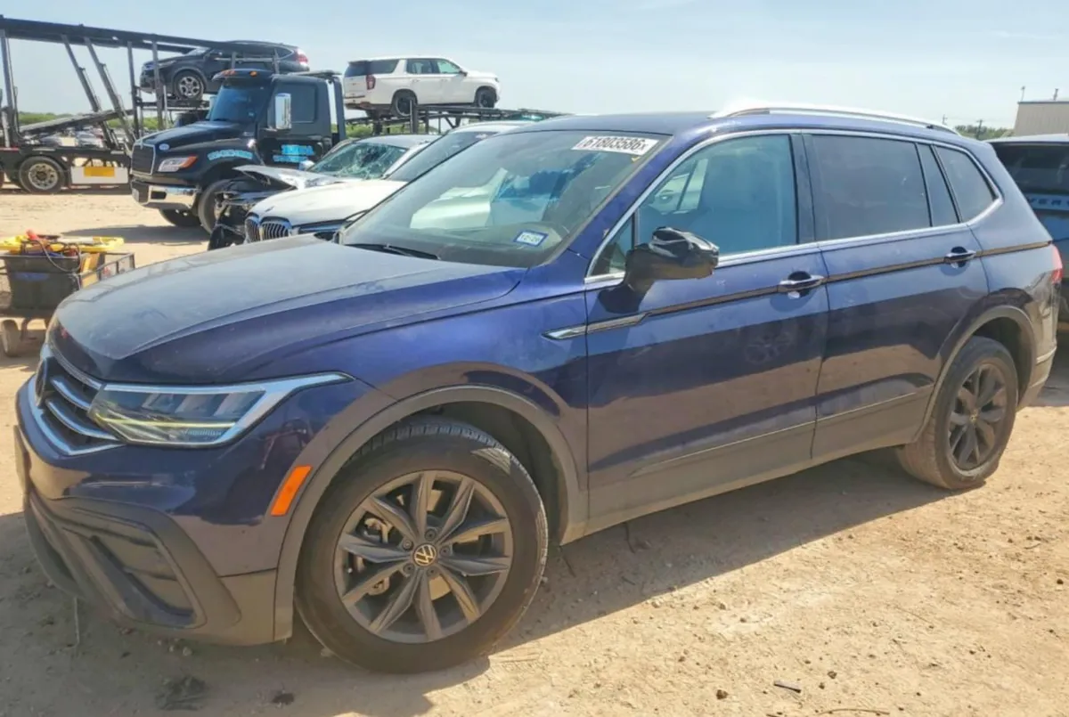 VOLKSWAGEN TIGUAN SE 2023