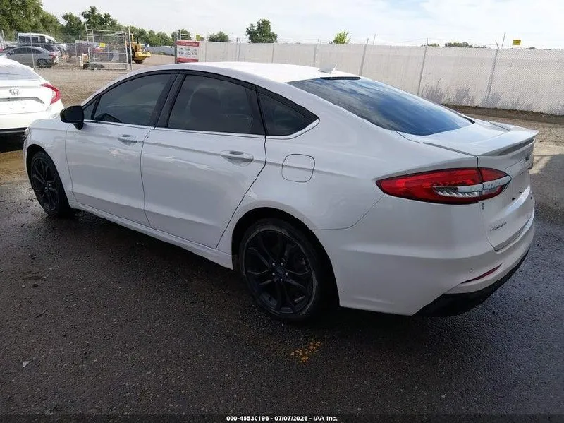 FORD FUSION 2019