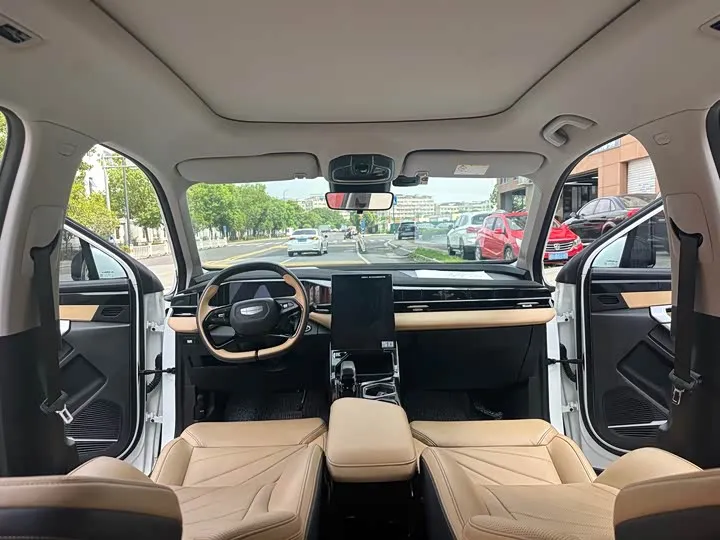 GEELY BOYUE L ПРОБЕГ 30 000 КМ ДЛЯ 2023 ГОДА ЭТО ОЧЕНЬ МАЛО ДВИГАТЕЛЬ ТОЛЬКО РАЗОГРЕЛСЯ 2023