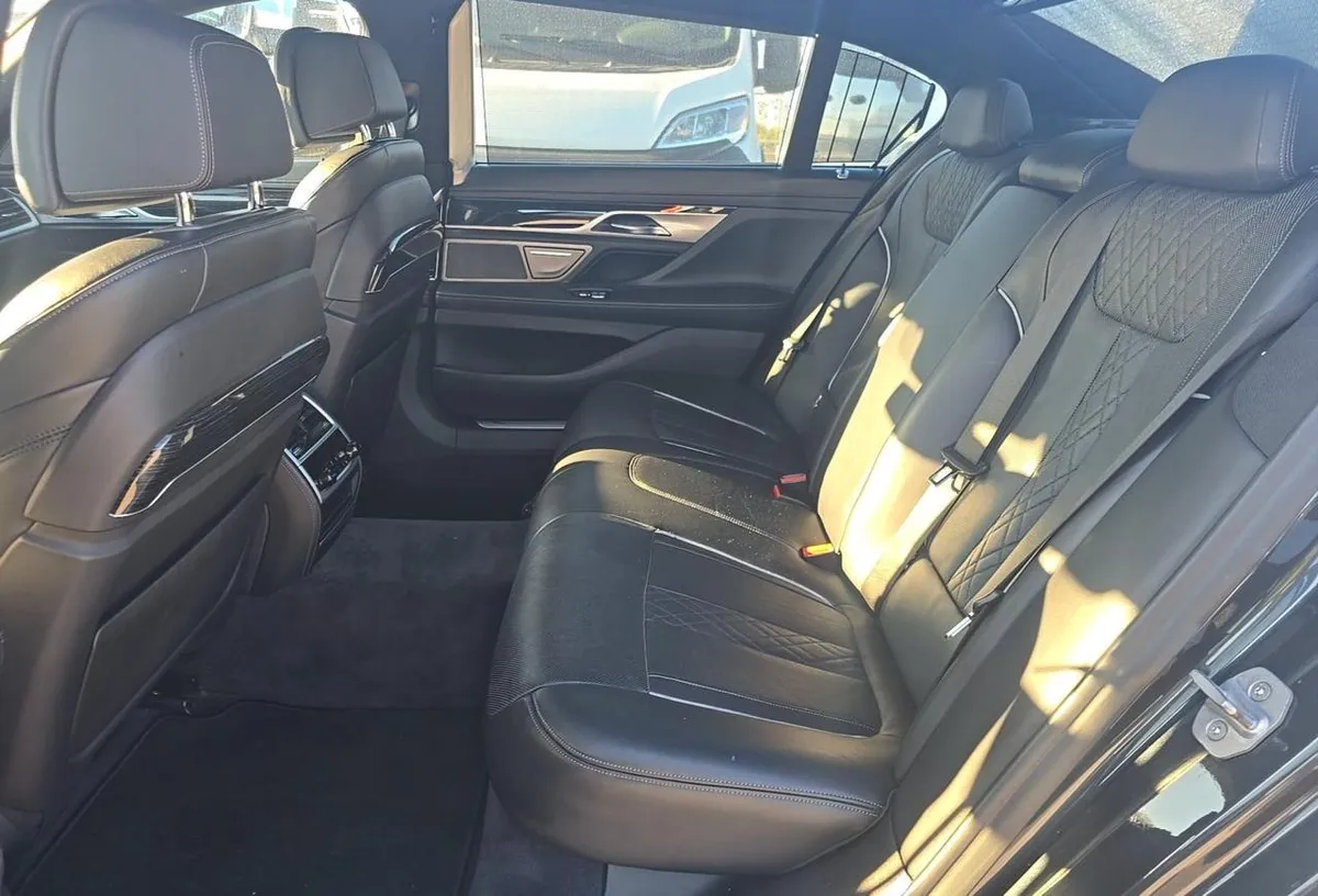 BMW 740I XDRIVE M SPORT 2019