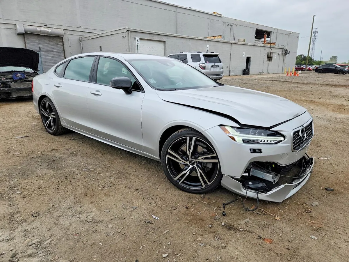 VOLVO S90 T6 OCEAN RACE 2020