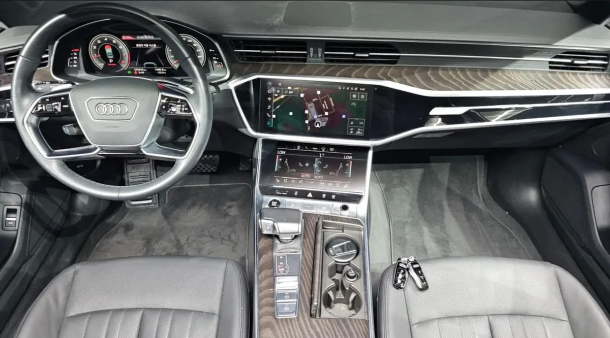 AUDI A6 В ОТЛИЧИЕ ОТ БАЗОВЫХ ЕВРОПЕЙЦЕВ НА СКРОМНОМ ОСНАЩЕНИИ КОРЕЙСКИЙ PREMIUM ИДЕТ НА МАКСИМАЛЬНОМ КОМФОРТ 2022