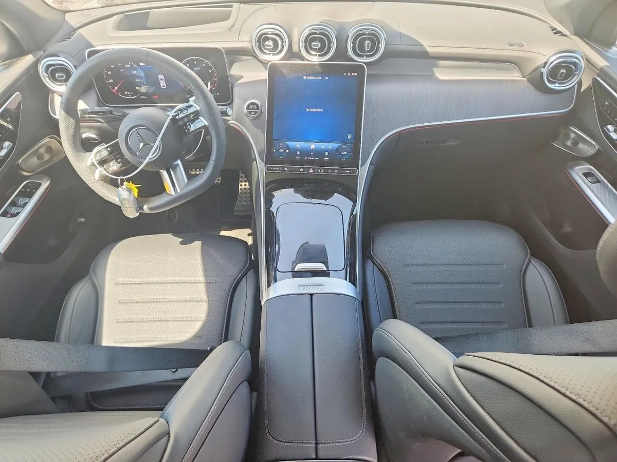 MERCEDES-BENZ GLC 300 4MATIC COUPE 2026
