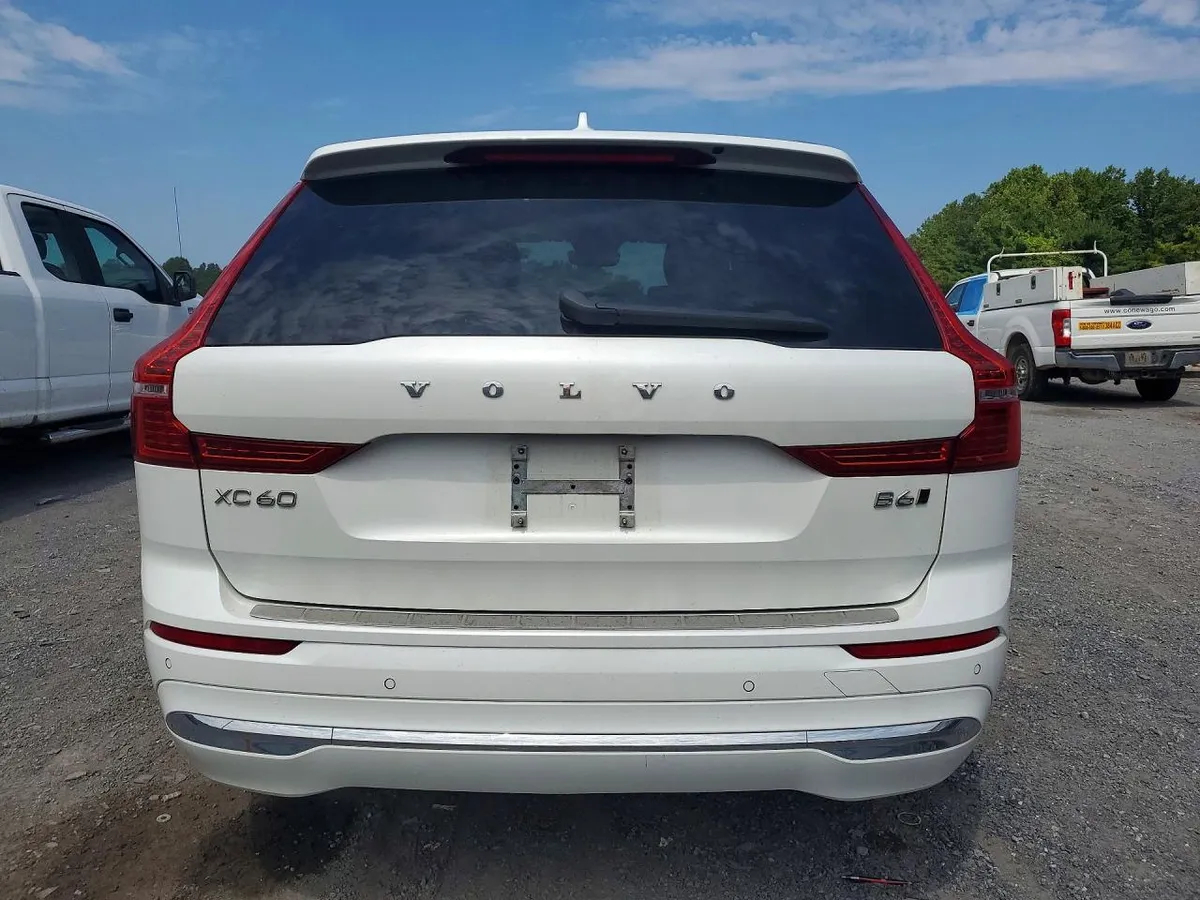 VOLVO XC60 INSCRIPTION (ВЕНТИЛЯЦИЯ СИДЕНИЙ ХРОМ-ПАКЕТ ТОПОВЫЙ ЗВУК ПАНОРАМА ХРУСТАЛЬНЫЙ СЕЛЕКТОР) 2022