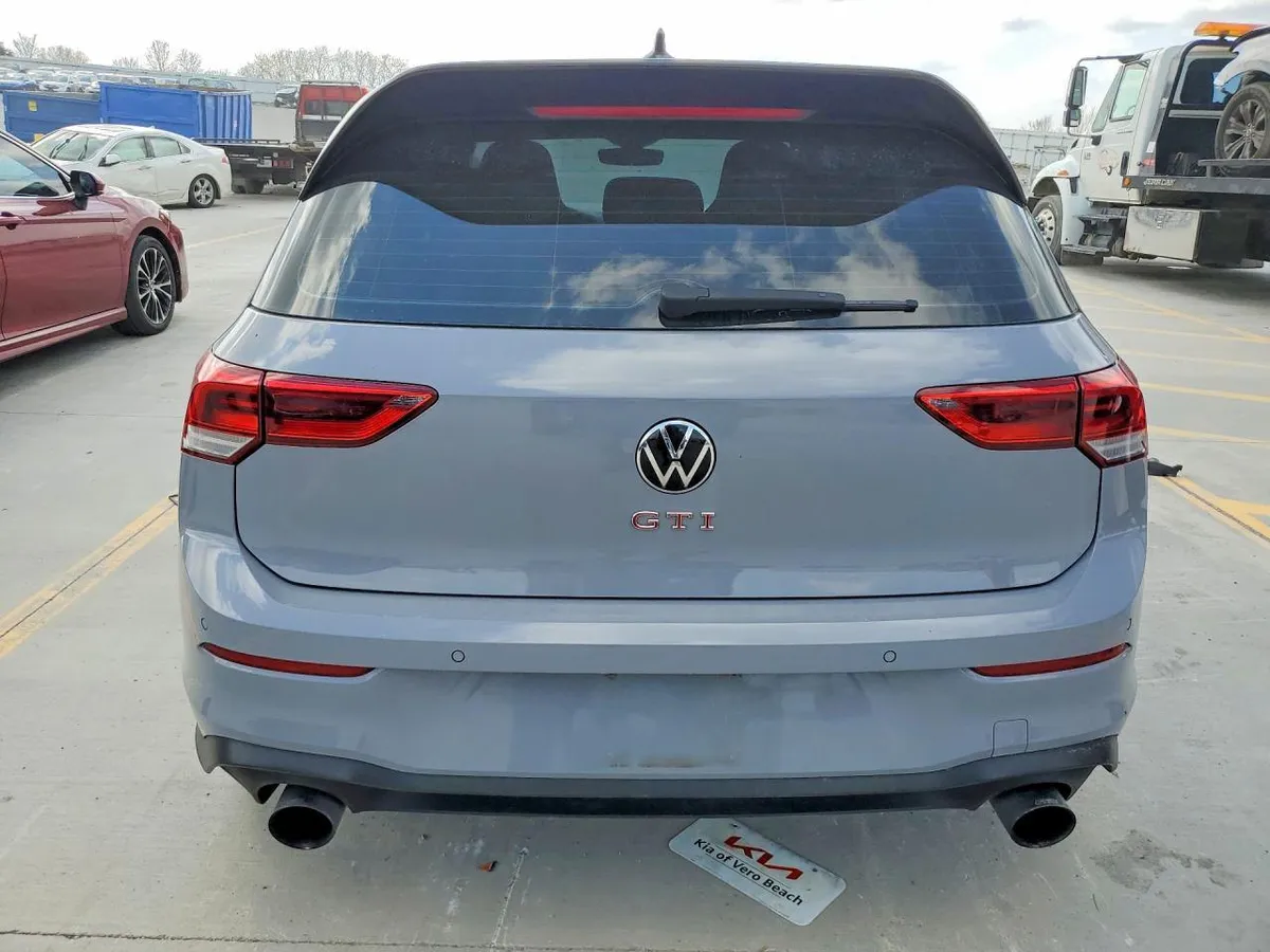 VOLKSWAGEN GOLF GTI 2022
