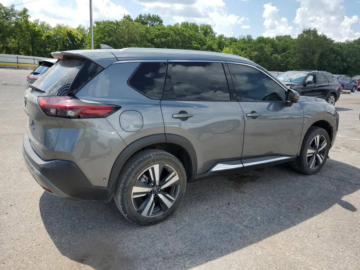 NISSAN ROGUE SV FWD 2023