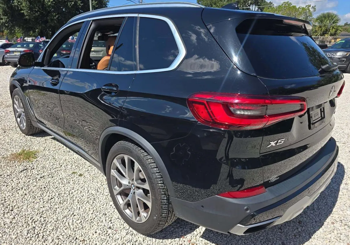 BMW X5 4.8 ИЗ 5.0 (ПРАКТИЧЕСКИ ИДЕАЛЬНОЕ СОСТОЯНИЕ ) 2019
