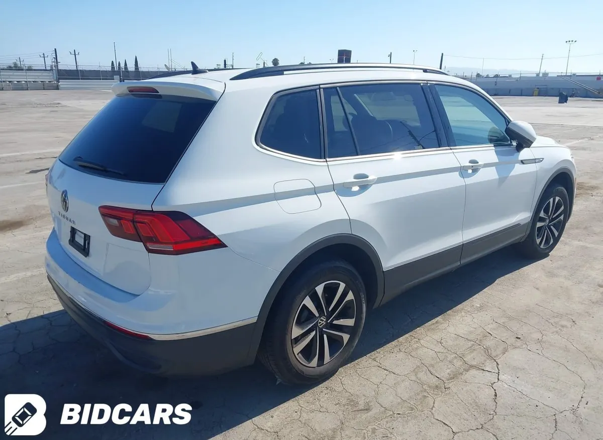 VOLKSWAGEN TIGUAN S 2023