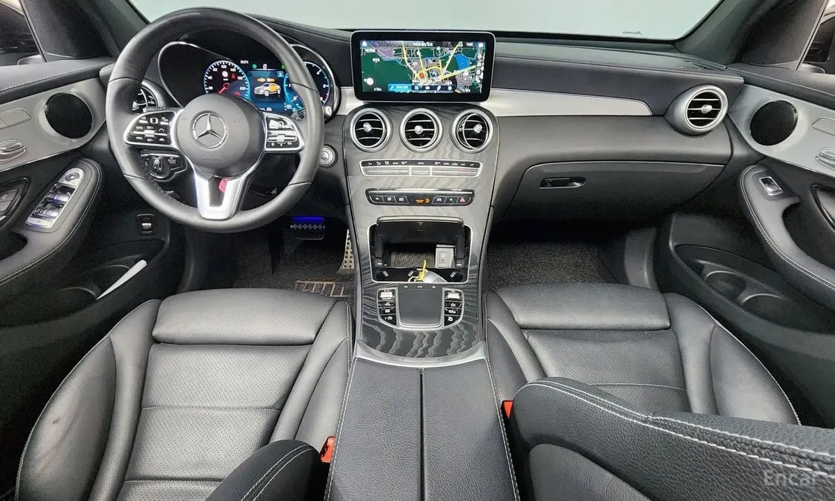 MERCEDES-BENZ GLC COUPE 2022