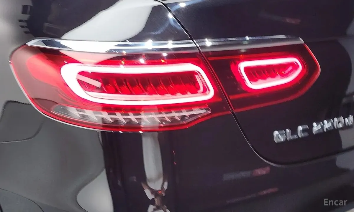 MERCEDES-BENZ GLC COUPE 2022