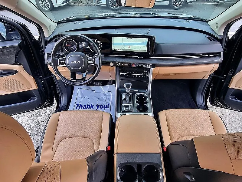 KIA CARNIVAL PRESTIGE 2023