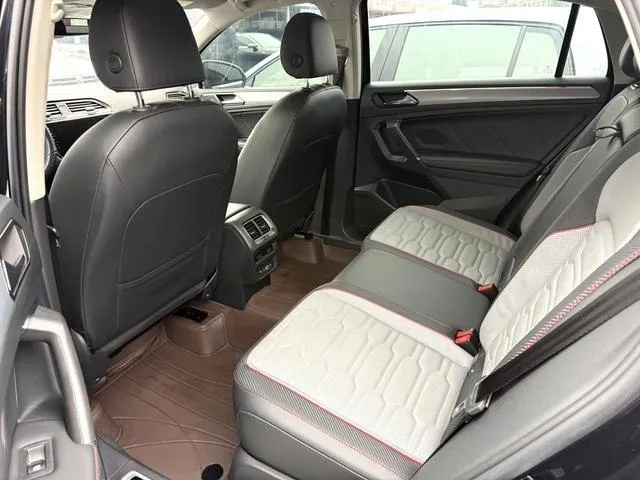 VOLKSWAGEN TIGUAN X 4MOTION ПРОБЕГ 40 000 КМ ДЛЯ 2022 ГОДА ЭТО ОТЛИЧНЫЙ ПОКАЗАТЕЛЬ ДВИГАТЕЛЬ ТОЛЬКО РАЗОГРЕЛСЯ 2022