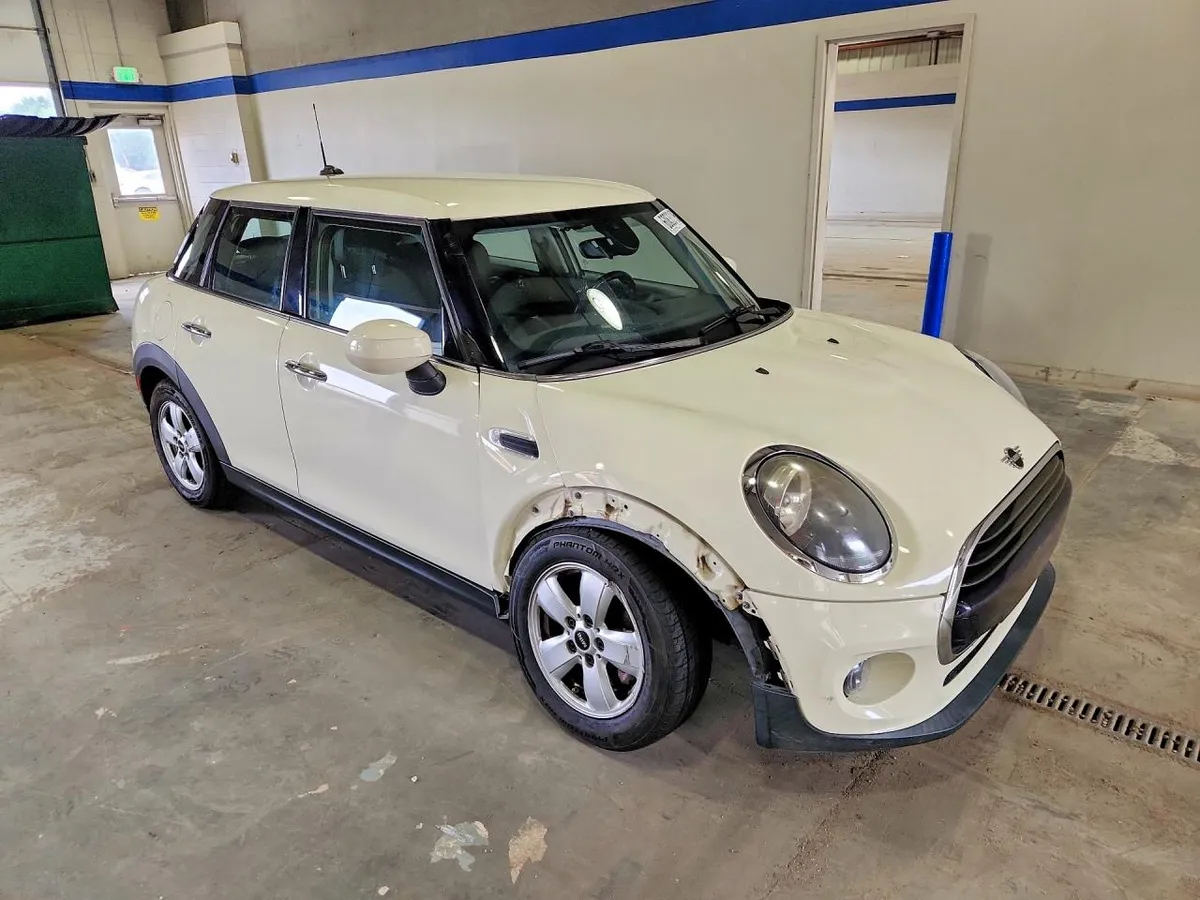 MINI COOPER 2020