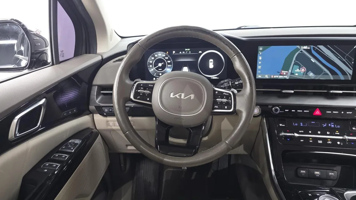 KIA CARNIVAL SIGNATURE 2022