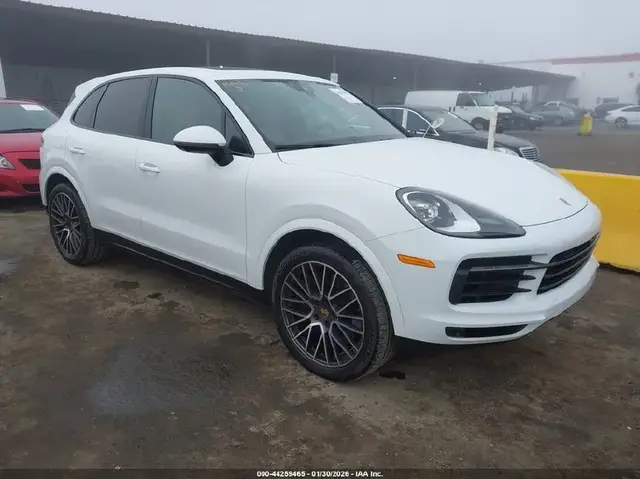 PORSCHE CAYENNE PLATINUM EDITION 2023