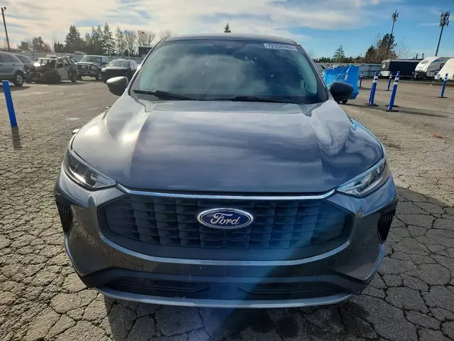 FORD ESCAPE ACTIVE 2023