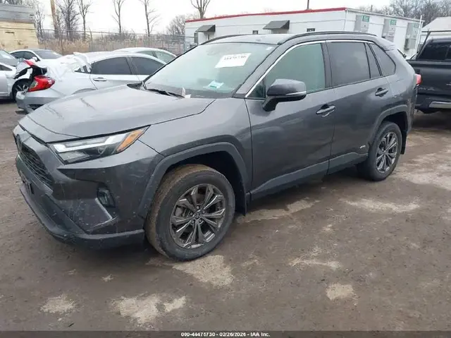 TOYOTA RAV4 HYBRID XLE PREMIUM 2022
