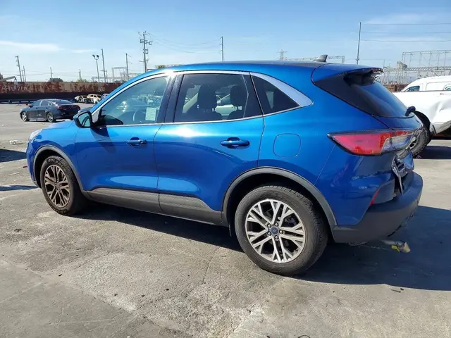 FORD ESCAPE SEL 2022