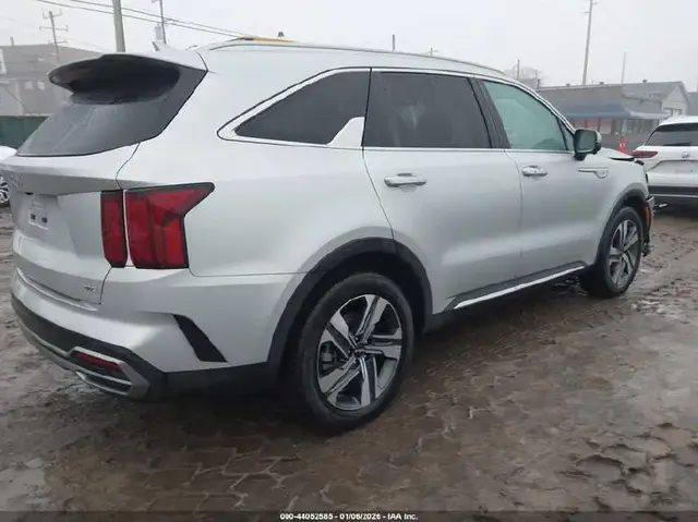 KIA SORENTO 2023