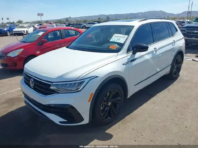 VOLKSWAGEN TIGUAN 2023