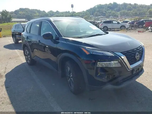 NISSAN ROGUE SV AWD 2023