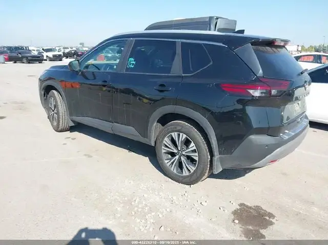 NISSAN ROGUE SV AWD 2023