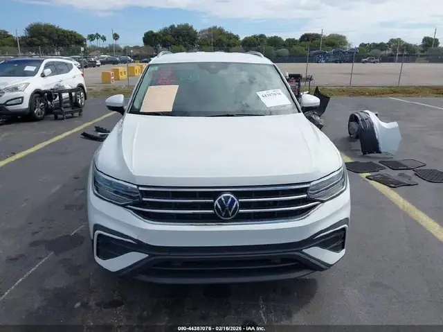 VOLKSWAGEN TIGUAN 2022