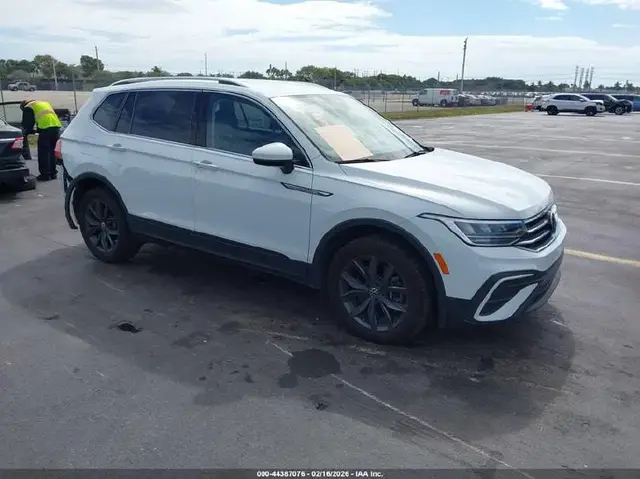 VOLKSWAGEN TIGUAN 2022