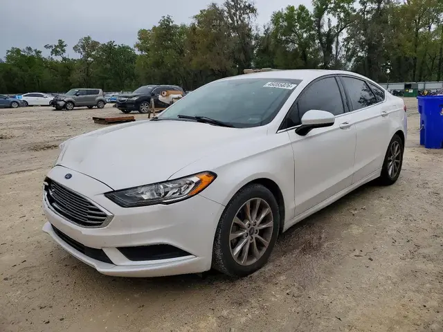 FORD FUSION SE 2017