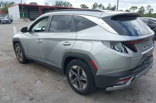 HYUNDAI TUCSON SEL CONVENIENCE 2025