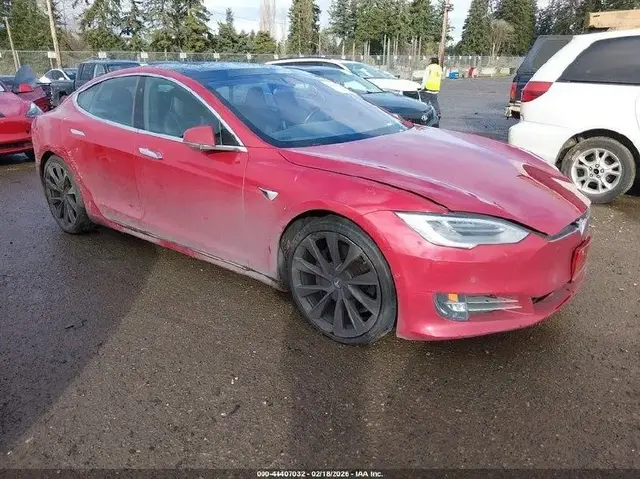 TESLA MODEL S 2018