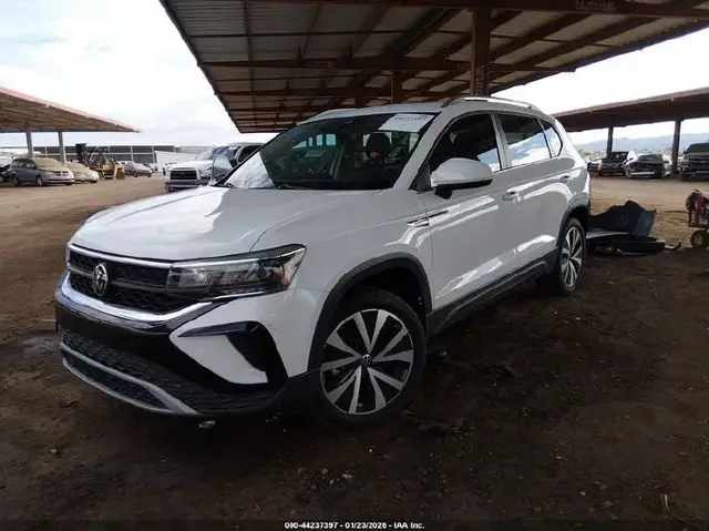 VOLKSWAGEN TAOS 2022
