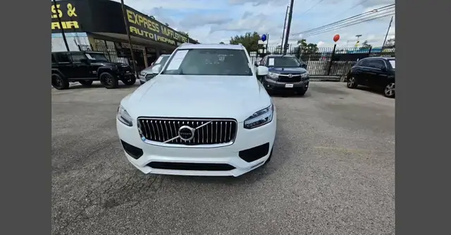 VOLVO XC90 T6 MOMENTUM 2022