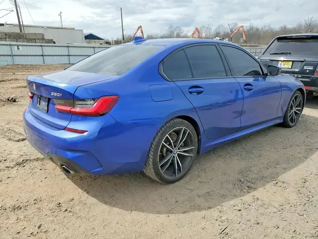 BMW 330XI 2019
