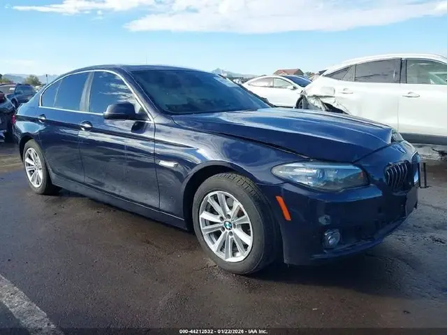 BMW 528I 2015
