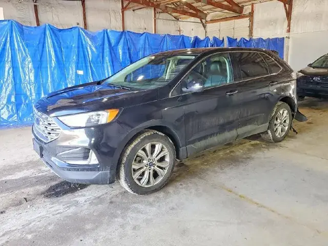 FORD EDGE TITANIUM 2022
