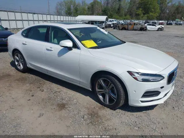 VOLVO S90 T5 MOMENTUM 2018