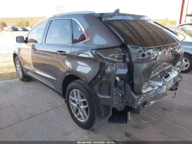 FORD EDGE SEL 2023