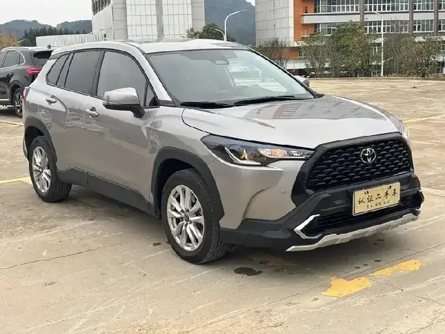 TOYOTA COROLLA CROSS 2022