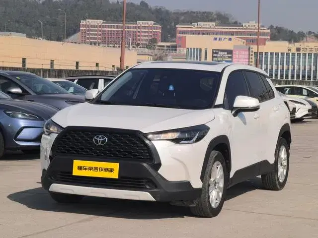 TOYOTA COROLLA CROSS 2022