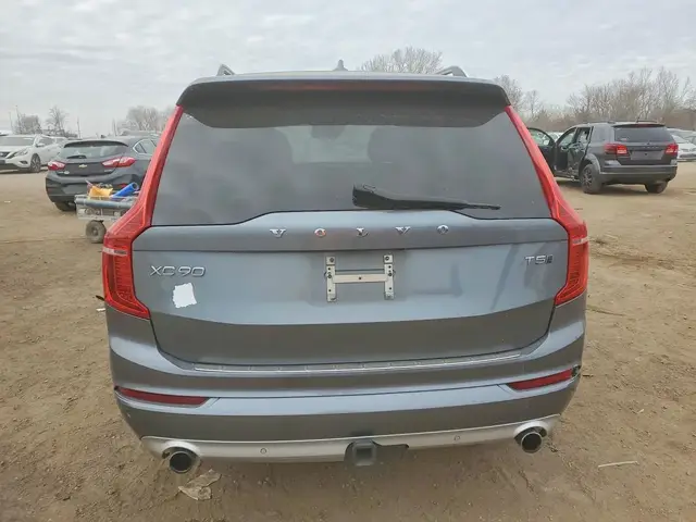 VOLVO XC90 T5 2018