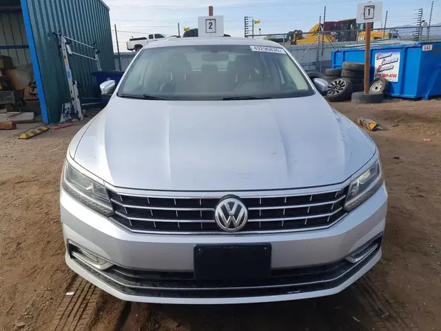 VOLKSWAGEN PASSAT SE 1 2016