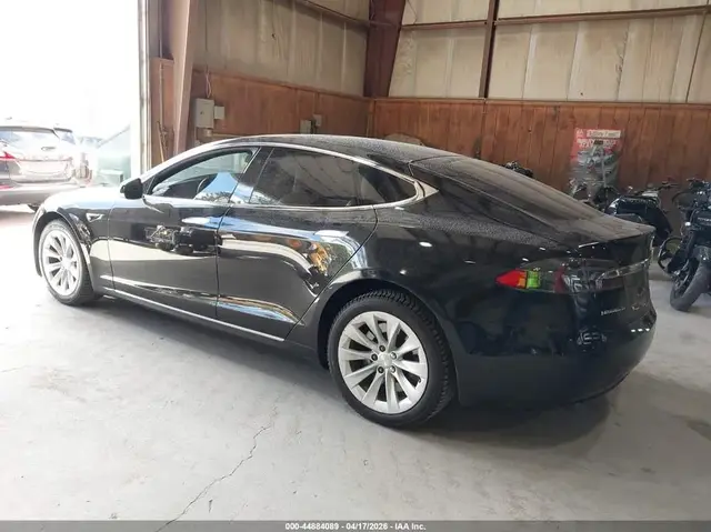 TESLA MODEL S 75D 2017