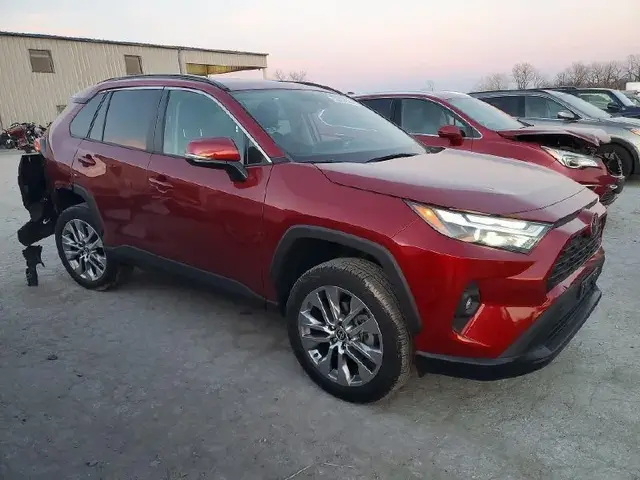 TOYOTA RAV4 PREMIUM 2023