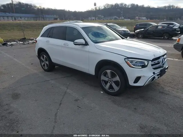 MERCEDES-BENZ GLC 300 4MATIC SUV 2022