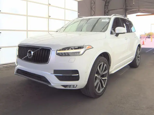 VOLVO XC90 T6 MOMENTUM 7-PASSENGER 2018