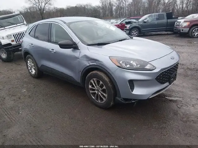 FORD ESCAPE SE 2022